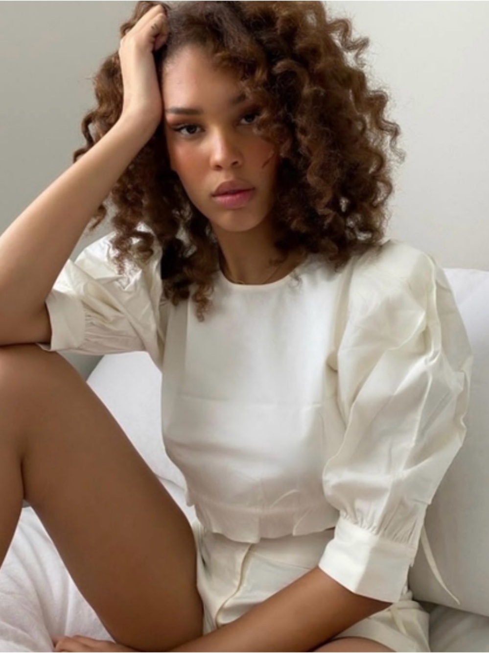 DANIELLE BERNSTEIN PUFF SLEEVE SIDE TIE CROP TOP